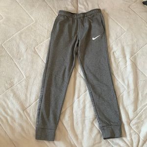 Kids Nike sweatpants